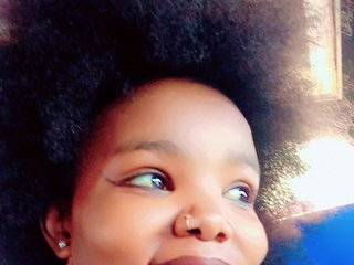 에로틱 한 영상 채팅 HotAFQueen