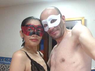 에로틱 한 영상 채팅 couplehot27