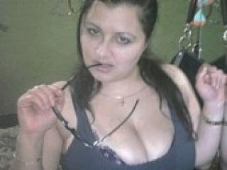 에로틱 한 영상 채팅 hotladynaty