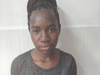 에로틱 한 영상 채팅 Hotmelanin