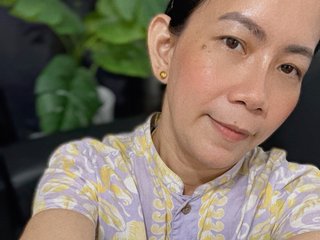 에로틱 한 영상 채팅 HotMommaMenu