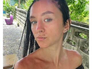 에로틱 한 영상 채팅 HotPulse888