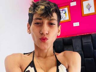 에로틱 한 영상 채팅 HottAlexxxa