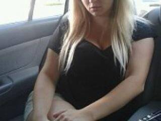 에로틱 한 영상 채팅 hottielana