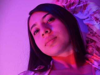 에로틱 한 영상 채팅 HyralyFox