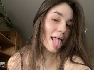 에로틱 한 영상 채팅 IlariaQ