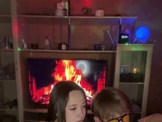 에로틱 한 영상 채팅 IloveTrixiie
