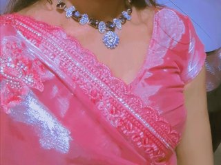 에로틱 한 영상 채팅 indian-devil32