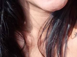 에로틱 한 영상 채팅 Indiasuh