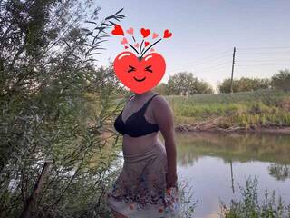 에로틱 한 영상 채팅 Iriska2025