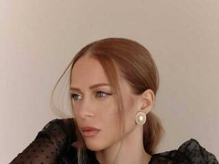 에로틱 한 영상 채팅 IrisModel