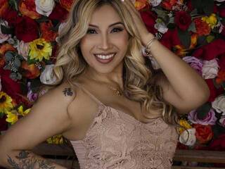 에로틱 한 영상 채팅 is-amelia