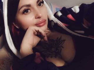 에로틱 한 영상 채팅 IsabellaLewis