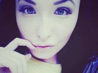 에로틱 한 영상 채팅 isabelllaa