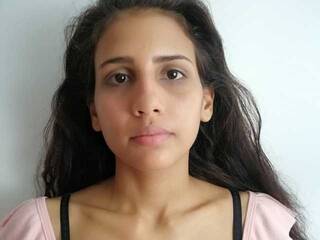 에로틱 한 영상 채팅 jade-miller