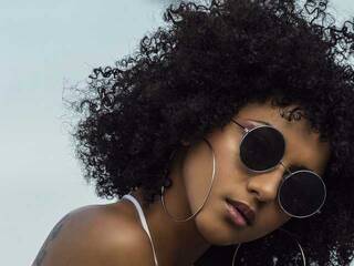 에로틱 한 영상 채팅 JakkyCruz-1