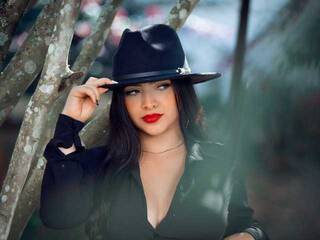 에로틱 한 영상 채팅 Jannalatifa