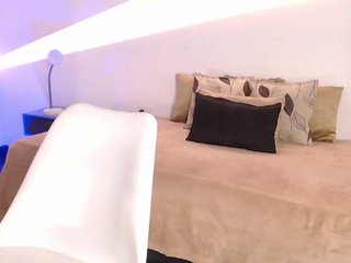 에로틱 한 영상 채팅 Jazmin-win