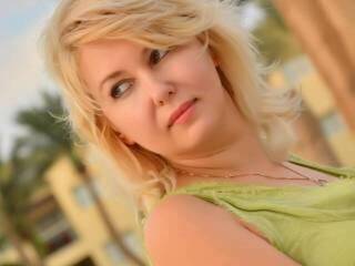 에로틱 한 영상 채팅 jelouseruby