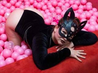 에로틱 한 영상 채팅 JaniceBoobs