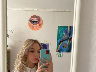 에로틱 한 영상 채팅 Jeniferstowna