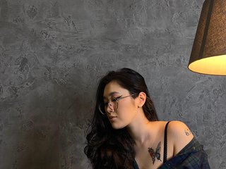 에로틱 한 영상 채팅 Jennatyan