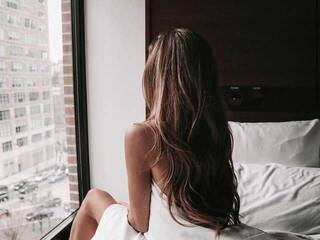 에로틱 한 영상 채팅 JennieMay