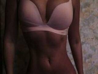 에로틱 한 영상 채팅 jessie23