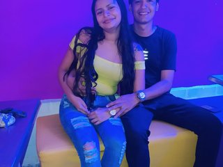 에로틱 한 영상 채팅 Johnandsamantha