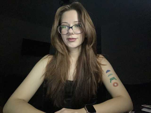 프로필 사진 JohnsieShott