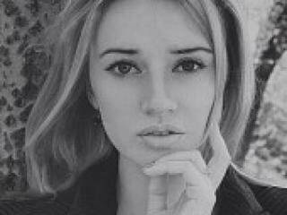 에로틱 한 영상 채팅 jolanta