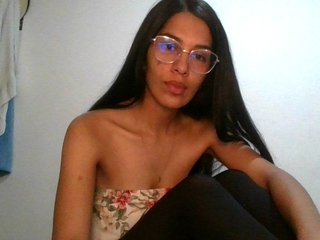 에로틱 한 영상 채팅 JuanaBrunette