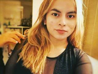 에로틱 한 영상 채팅 JuanaMiaSanti