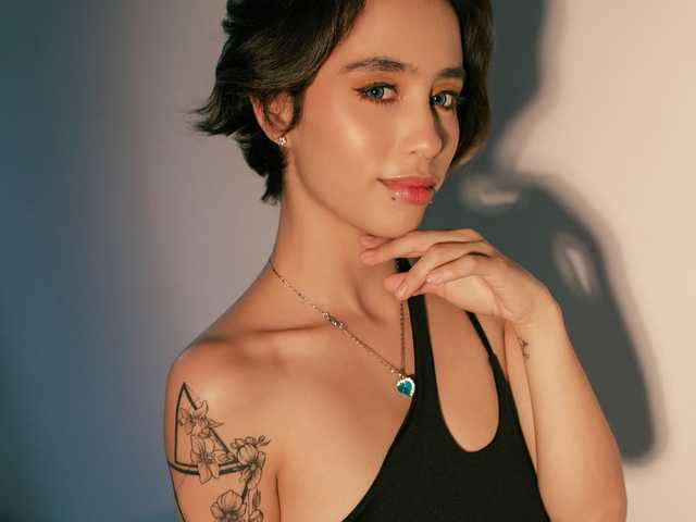 프로필 사진 JuanaReed