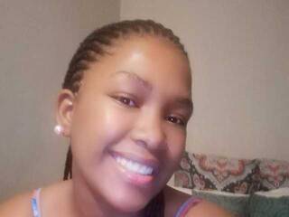 에로틱 한 영상 채팅 JuicyLips199