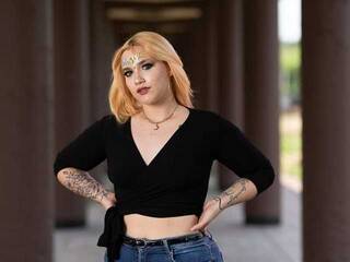 에로틱 한 영상 채팅 JulianeMiller