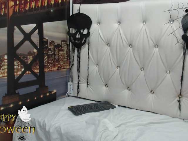 방송 스크린 샷 JuliaReeves