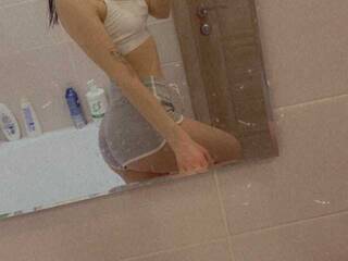 에로틱 한 영상 채팅 juliebundyofficial