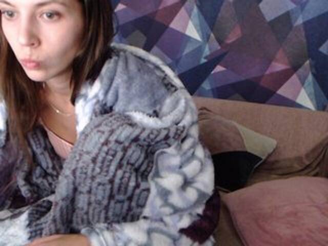 방송 스크린 샷 JulieRios