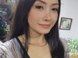 에로틱 한 영상 채팅 JuliietaMars