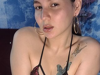 에로틱 한 영상 채팅 julianamorant