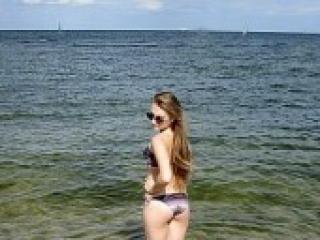 에로틱 한 영상 채팅 juliya12