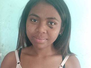 에로틱 한 영상 채팅 Justinah33