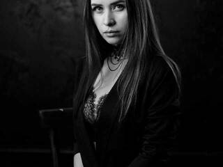 에로틱 한 영상 채팅 Juventta