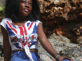 에로틱 한 영상 채팅 Kadzomudzo