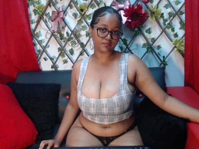 방송 스크린 샷 kamilabrown