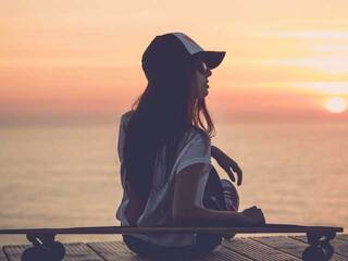 에로틱 한 영상 채팅 KaraDevis