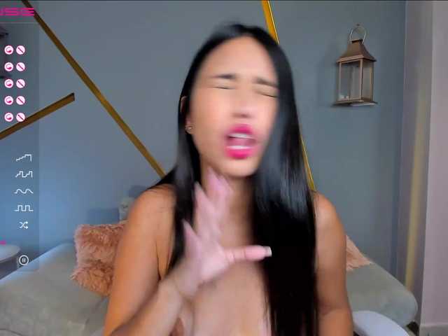 방송 스크린 샷 KaraFoster