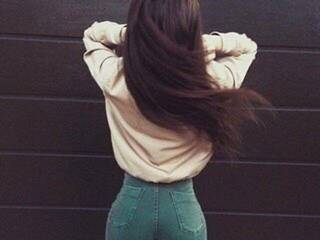 에로틱 한 영상 채팅 karla-stone