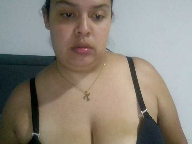사진 karlaroberts7 i´m horny ... make me cum #bigboobs #anal #bigpussylips #latina #curvy